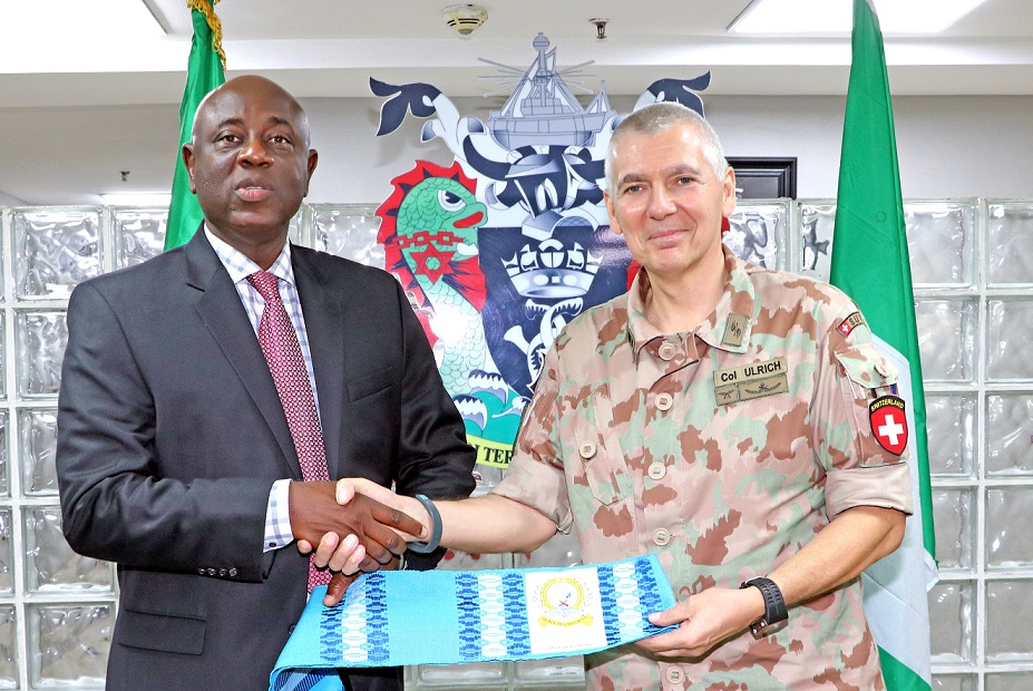The representative of the Managing Director, Nigerian Ports Authority (NPA), General Manager, Security, Olumide Omotoso (left) and the Leader of Delegation, Research Team from the Kofi Anan International Peacekeeping Training Centre (KAIPTC), Ghana, Colonel Albert Ulrich (right) during a working visit to the Authority’s Corporate Headquarters in Lagos.