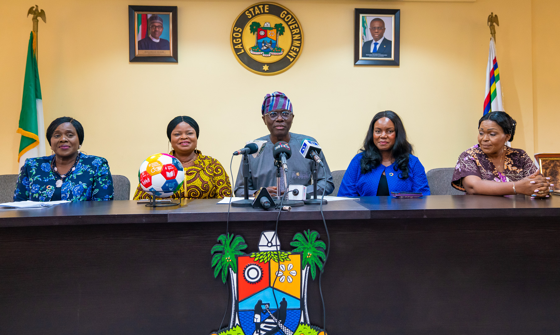 L-R: Chairman, Advisory Board, 17 Goals Africa, Mrs. Joke Silva; Senior Special Assistant to the President on Sustainable Development Goals (SDGs), Princess Adejoke Orelope-Adefulire; Lagos State Governor, Mr. Babajide Sanwo-Olu; Special Adviser to the Governor on SDGs & Lagos Global, Mrs Solape Hammond and Special Adviser, Office of Civic Engagement, Princess Aderemi Adebowale, during the presentation of the 2020 Global Goals Women World Cup Ball to the Governor at Lagos House, Marina, on Friday, March 13, 2020.