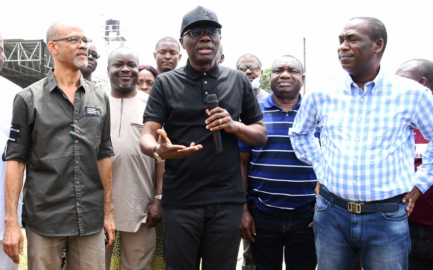 L-R: Lagos Commissioner for Health, Prof. Akin Abayomi; Permanent Secretary, Ministry of Health, Dr. Olusegun Ogboye; Governor Babajide Sanwo-Olu; Commissioner for Information and Strategy, Mr. Gbenga Omotoso and Deputy Governor, Dr. Obafemi Hamzat, during an inspection visit to the Emergency Operations Centre and Biosecurity Unit at Mainland Infectious Disease Hospital Yaba, on Sunday, March 1, 2020.