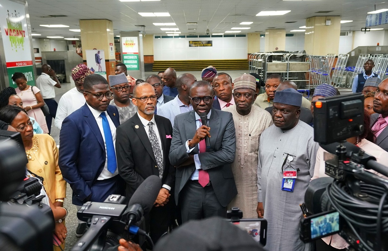 L-R: Special Adviser to the Governor on Works and Infrastructure, Engr. Aramide Adeyoye; Head of Service, Mr. Hakeem Muri-Okunola; Commissioner for Health, Prof. Akin Abayomi; Governor Babajide Sanwo-Olu; Director of Airport Operations, FAAN; Capt. Murktar Muye and others, briefing journalists during an on-the-spot assessment of the Coronavirus screening procedure at the Murtala Muhammed International Airport, Lagos on Tuesday, March 17, 2020.