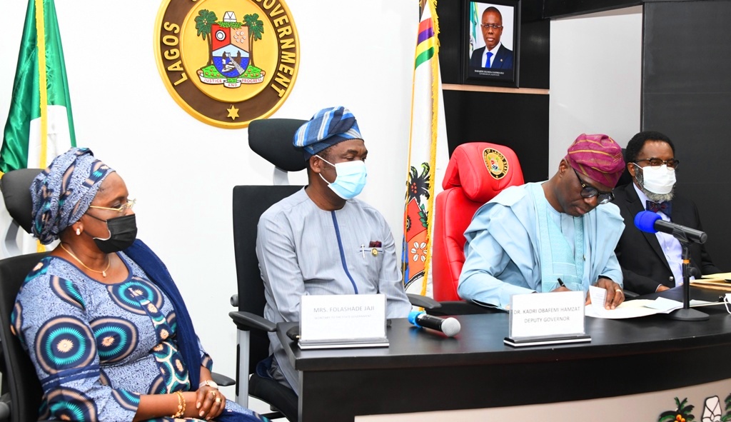 L-R: Secretary to Lagos State Government, Mrs. Folashade Jaji; Deputy Governor, Dr. Obafemi Hamzat; Governor Babajide Sanwo-Olu and Attorney General/ Commissioner for Justice, Mr. Moyosore Onigbanjo, SAN, during a press conference on the signing of an Executive Order to establish Lagos State Rebuilding Trust Fund, at the Lagos House, Alausa, Ikeja, on Wednesday, November 4, 2020.