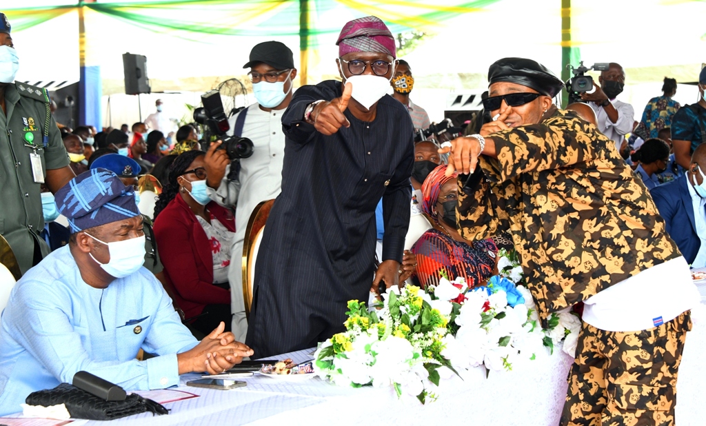 Photos: Gov. Sanwo-Olu At One-Day Sensitization Programme For Youths Tagged “Youths And Moral Values In An Evolving Society And Recommendation” At De Blue Roof, LTV, Agidingbi, Ikeja, On Tuesday, September 28, 2021