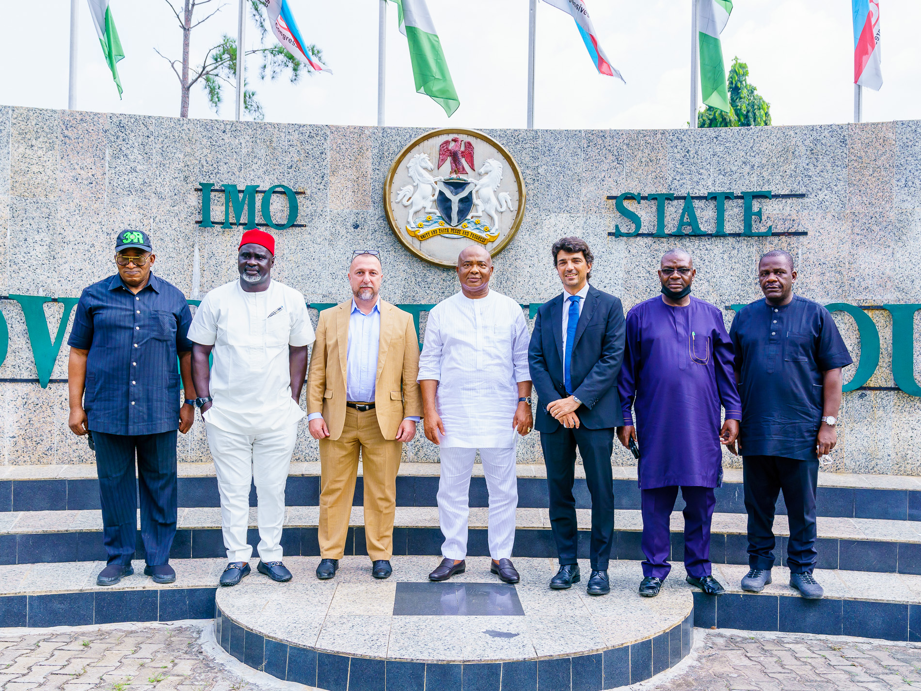 Photo: Top Management Staff Of NAOC Limited On Courtesy Call On The Governor Of Imo State