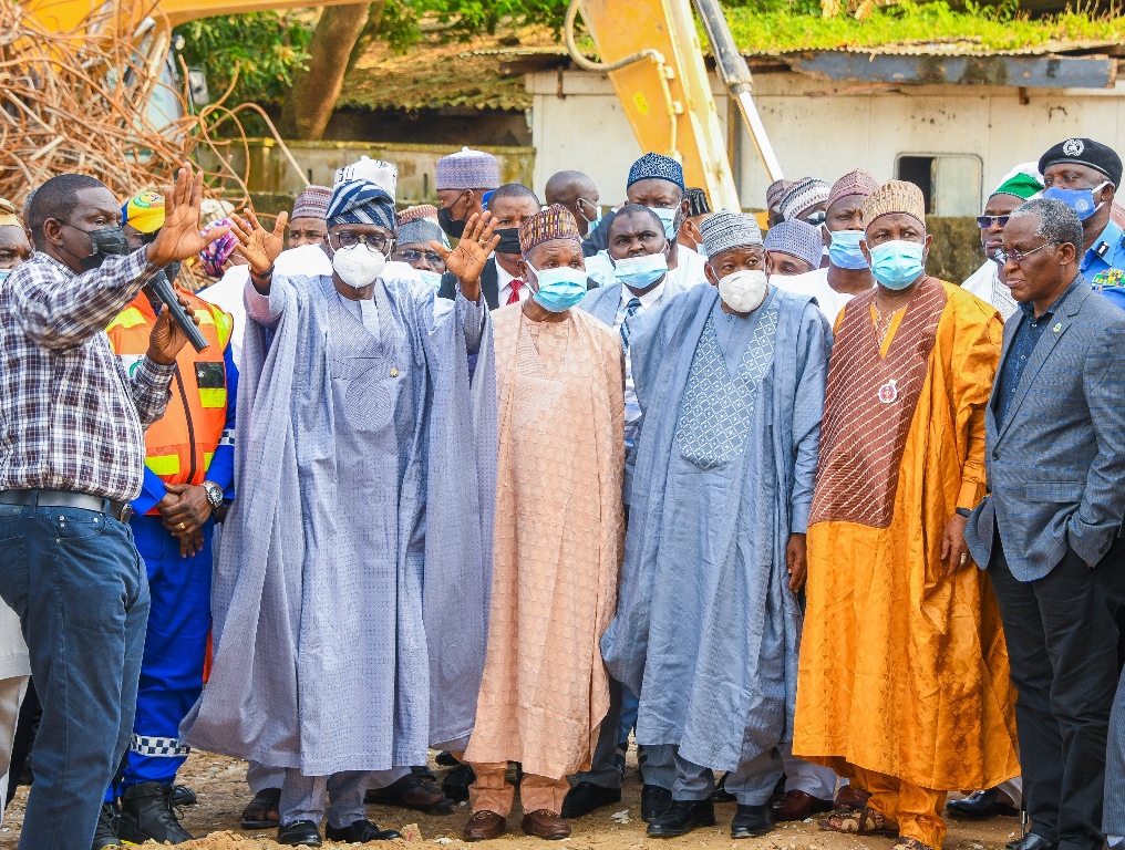 Photos: Some Northwest Govs. Visit Site Of The Recently Collapsed Building In Ikoyi On Wednesday