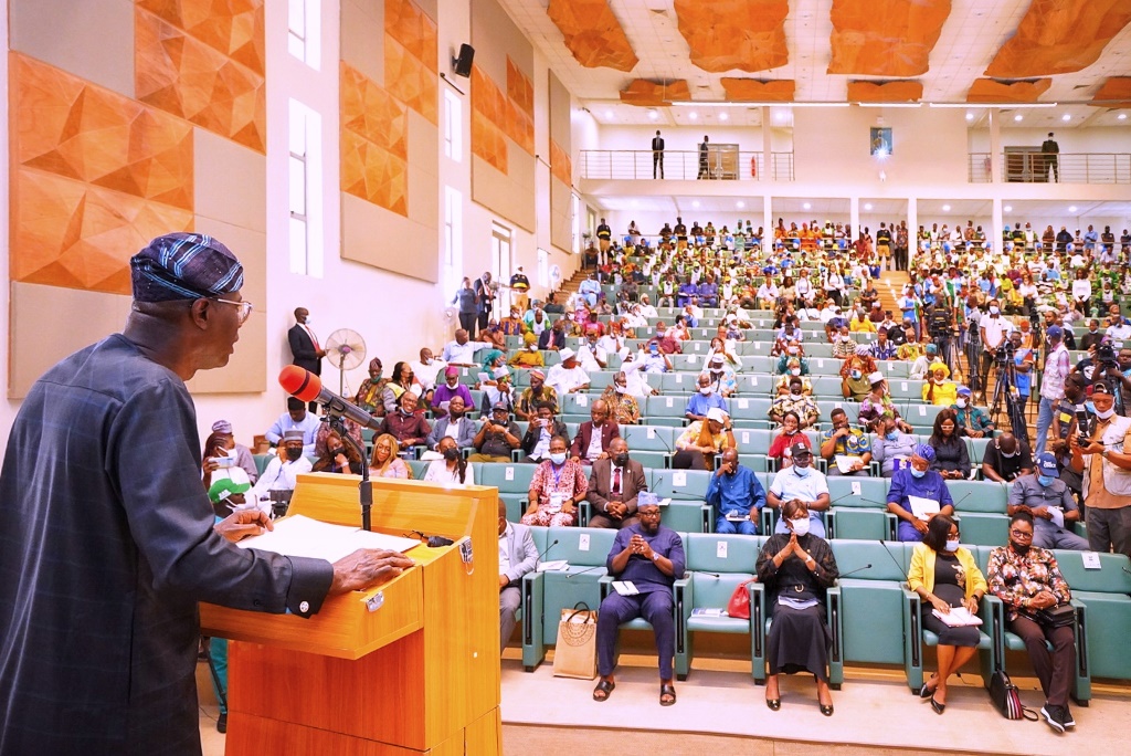 Photos: Gov. Sanwo-Olu At Stakeholders Meeting On Badagry Deep Sea Port & Free Zone Project Held At ASCON Auditorium, Badagry On Tuesday
