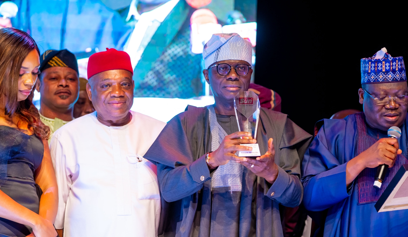 Photos: Gov Sanwo-Olu Receives The Sun Governor Of The Year 2021 Award On Saturday, May 7, 2022