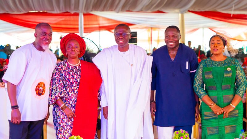 Photos: Gov Sanwo-Olu, First Lady At 2022 Lagos State Christmas Carol Of Nine Lessons Service At Lagos House Ikeja
