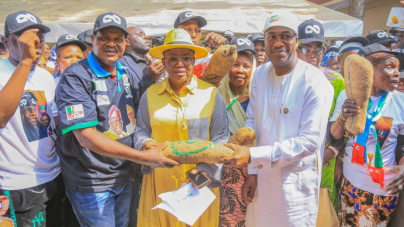 Lagos Yam Traders Drum Support For Tinubu,  Sanwo-Olu