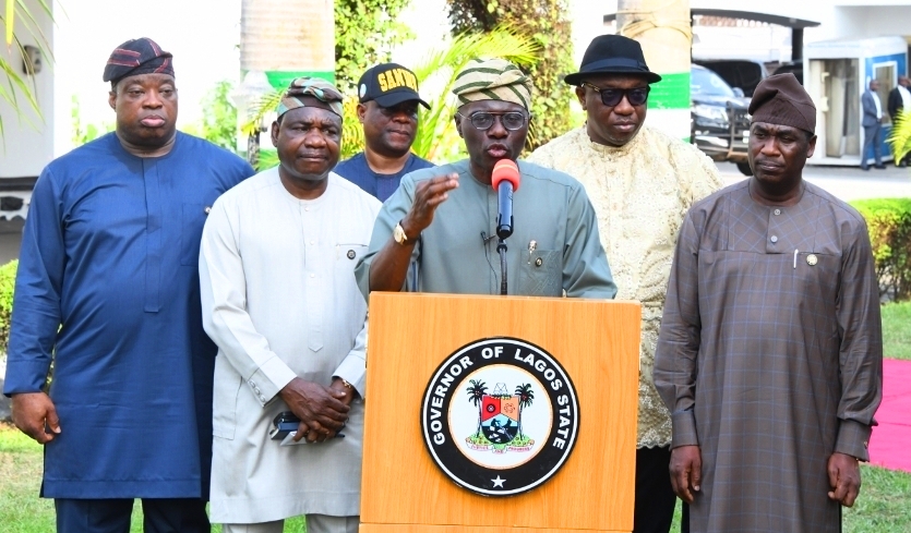Photos: Gov Sanwo-Olu Addresses Lagosians On The Fuel Shortage, Currency Crisis Rocking The Nation, At Lagos House, Marina