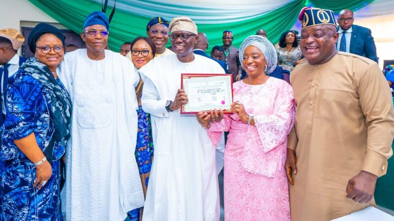 PHOTOS: GOV SANWO-OLU, DEP GOV HAMZAT RECEIVE CERTIFICATES OF RETURN AS GOVERNOR-ELECT AND DEPUTY GOVERNOR-ELECT AT THE INEC STATE HEADQUARTERS, ONIKE, YABA, ON THURSDAY, 30TH MARCH 2023.