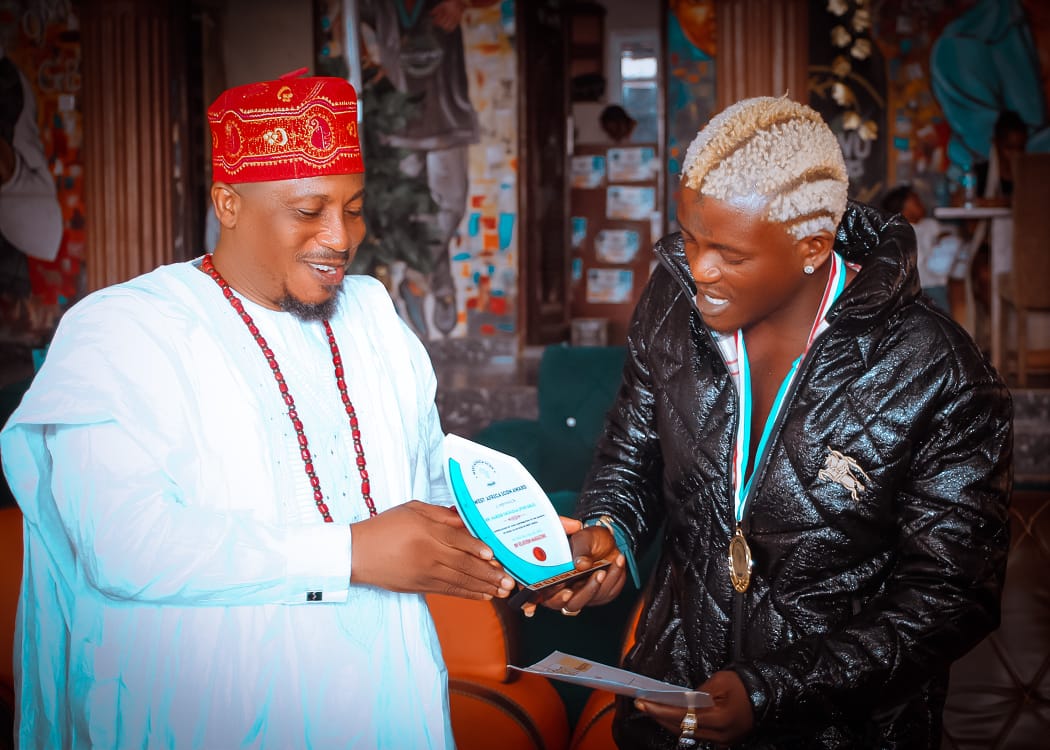 Nigeria Afropop Singer, Portable Receives West Africa ICON Award