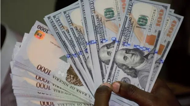 Naira Drops Further, Exchanges At N769.25 To Dollar