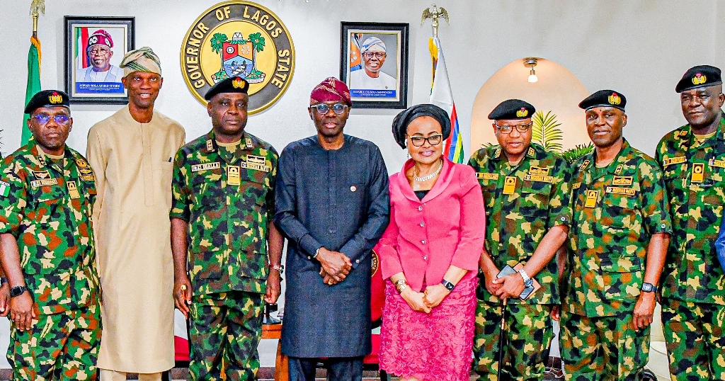 Photos: Gov. Sanwo-Olu Receives The New Chief Of Naval Staff, Vice Admiral Emmanuel Ogalla At Lagos House, Marina