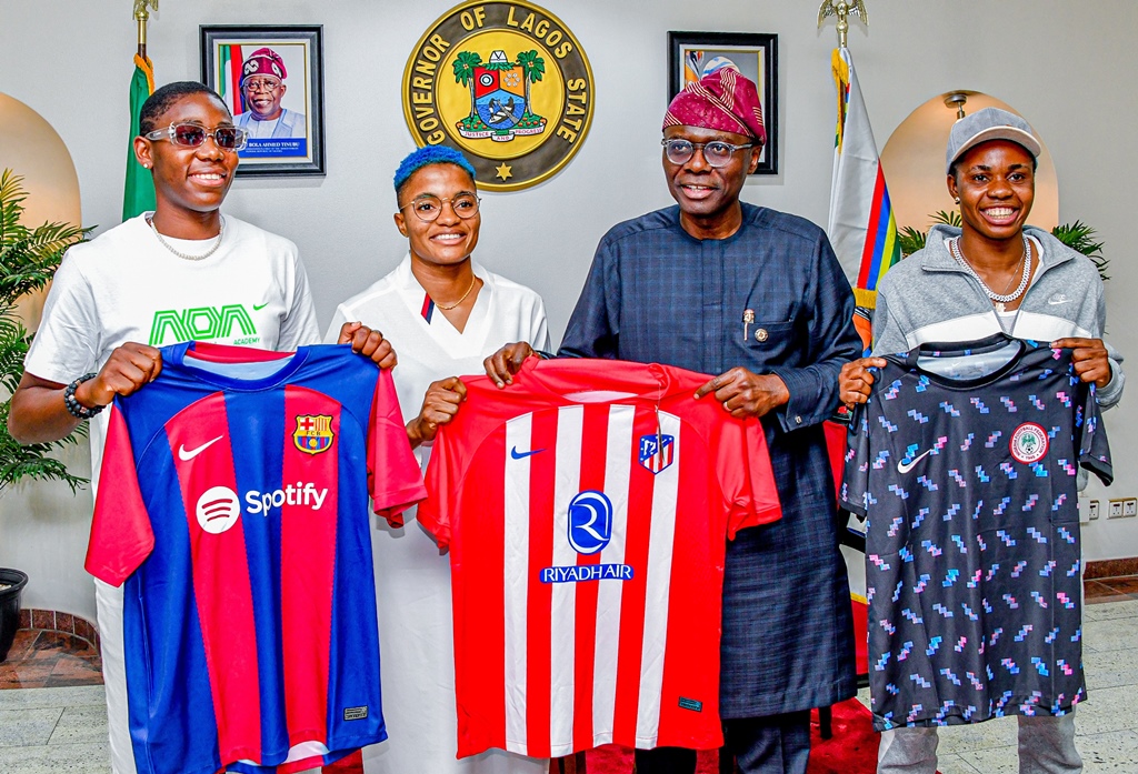 Photos: Super Falcons Stars, Asisat Oshoala, Rasheedat Ajibade, Monday Gift Pay Courtesy Visit To Gov. Sanwo-Olu At Lagos House, Marina