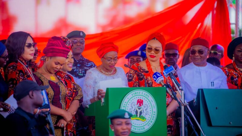 Nigeria’s First Lady, Senator Oluremi Tinubu Applauds Imo Women