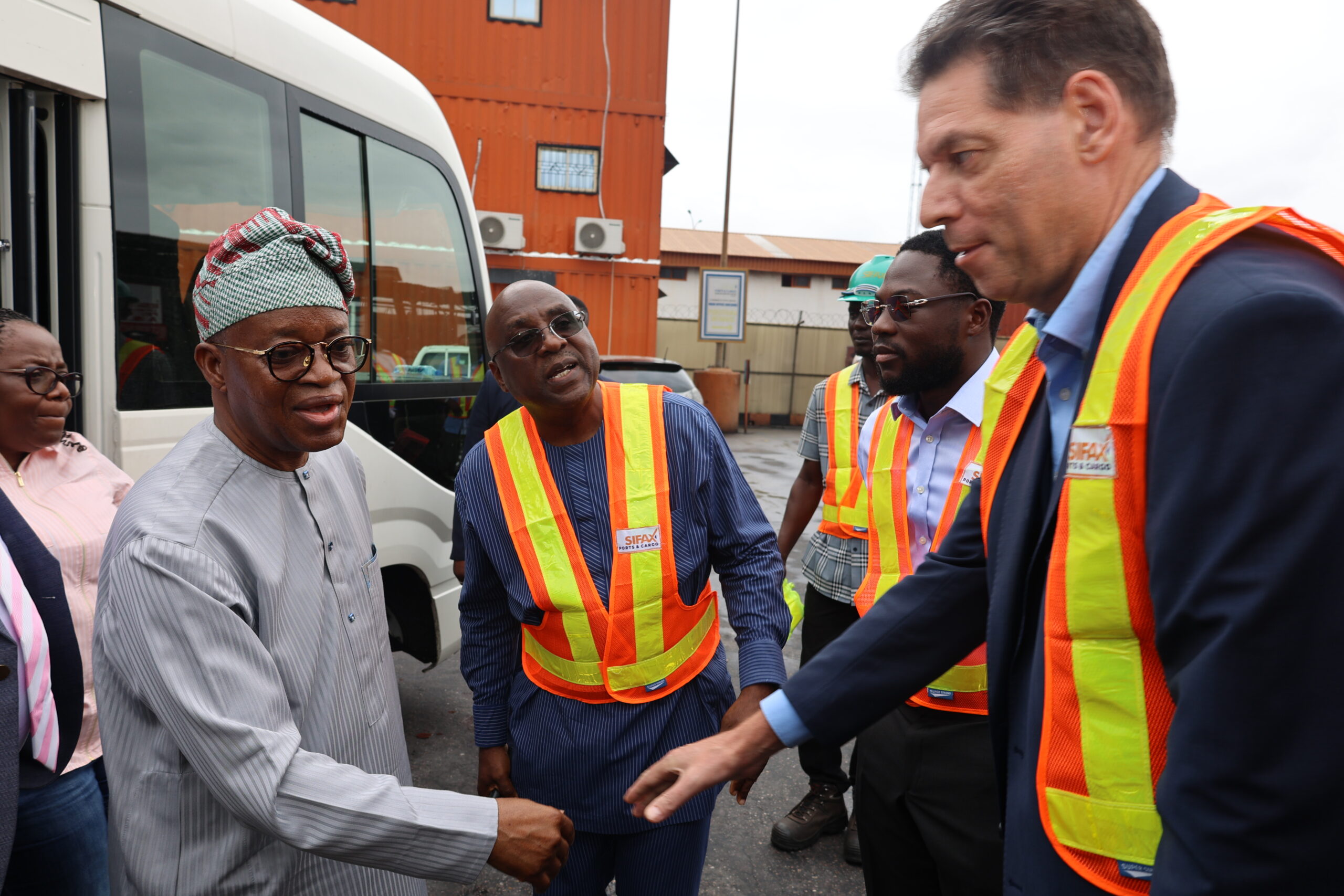 Oyetola Tours PCHS Terminal, Assures Of Support
