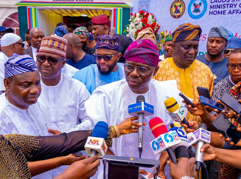 Photos: Gov. Sanwo-Olu, Dep. Gov. Hamzat At The Combined Special Prayers For Nigeria And President Bola Tinubu In Commemoration Of Easter And Ramadan Celebration Held At Lagos House, Ikeja