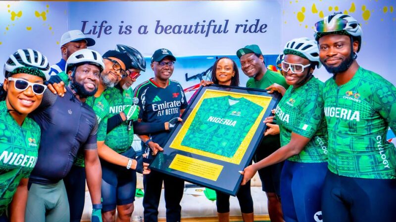 Photos: Cycology Cycling Club Led By BOT Chairman, Yemi Osilaja Paid Sanwo-Olu At The Weekend In Lagos House, Marina